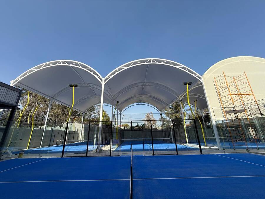 medidas cancha de padel techada domo - canchas profesionales con cubierta estructura metalica domos CanchasdePadel.mx Mexico